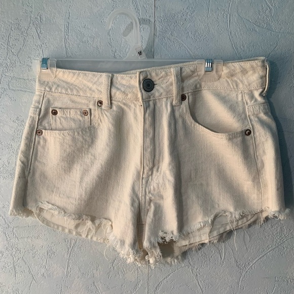 American Eagle Outfitters Pants - Women's Cream Denim Shorts
